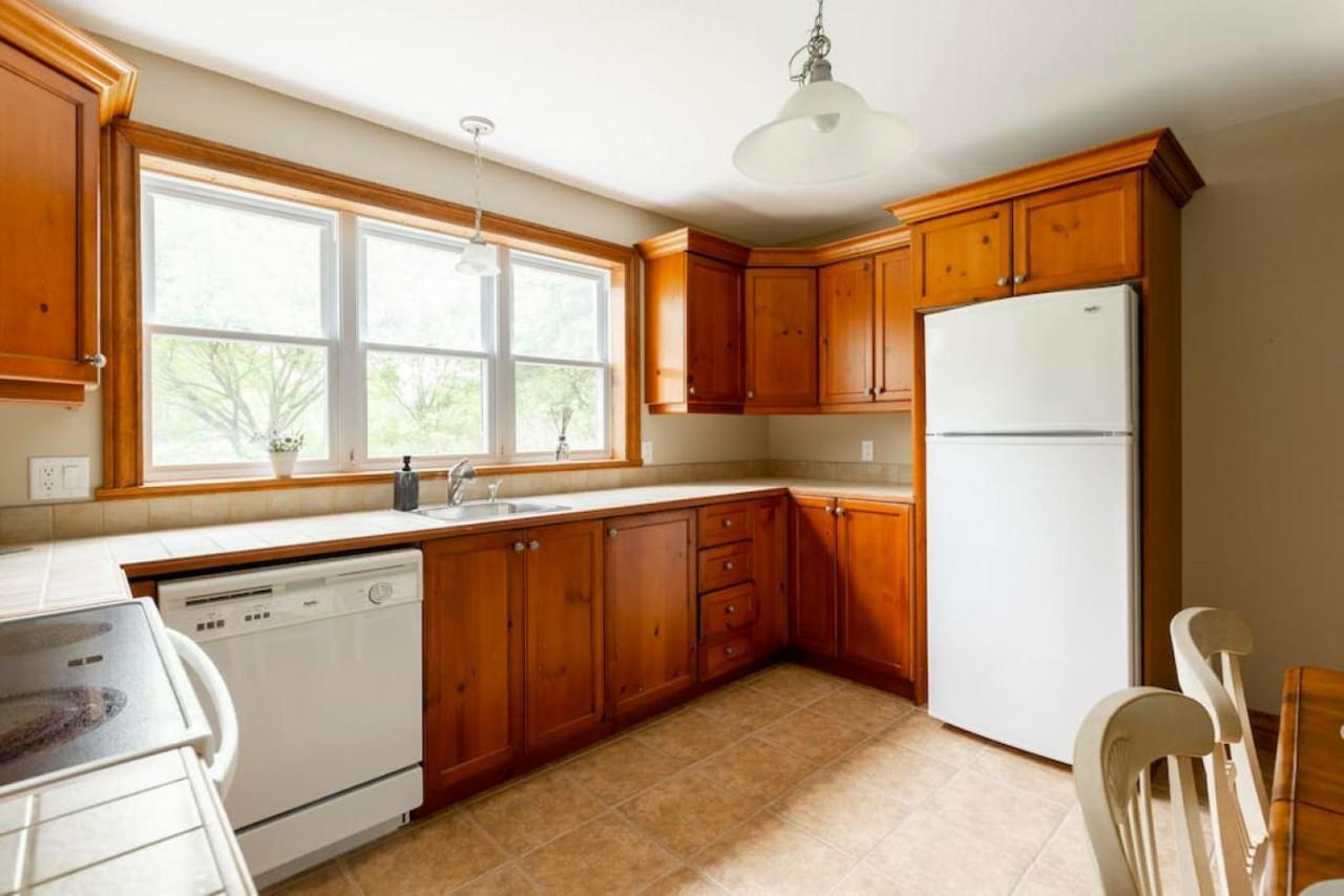 The Hideaway By Instantsuites Chalet Mont-Tremblant
