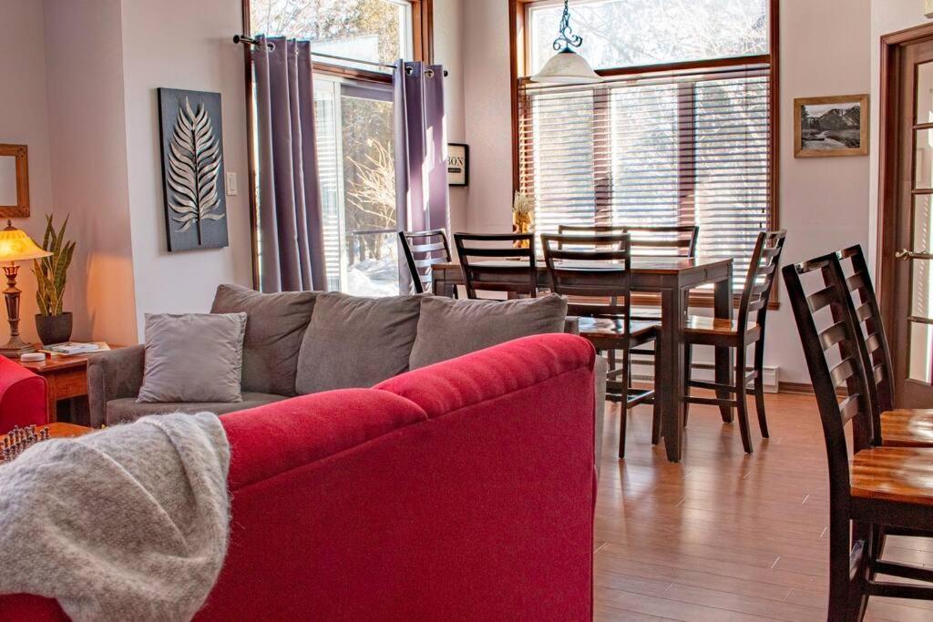 Townhouse In Tremblant *