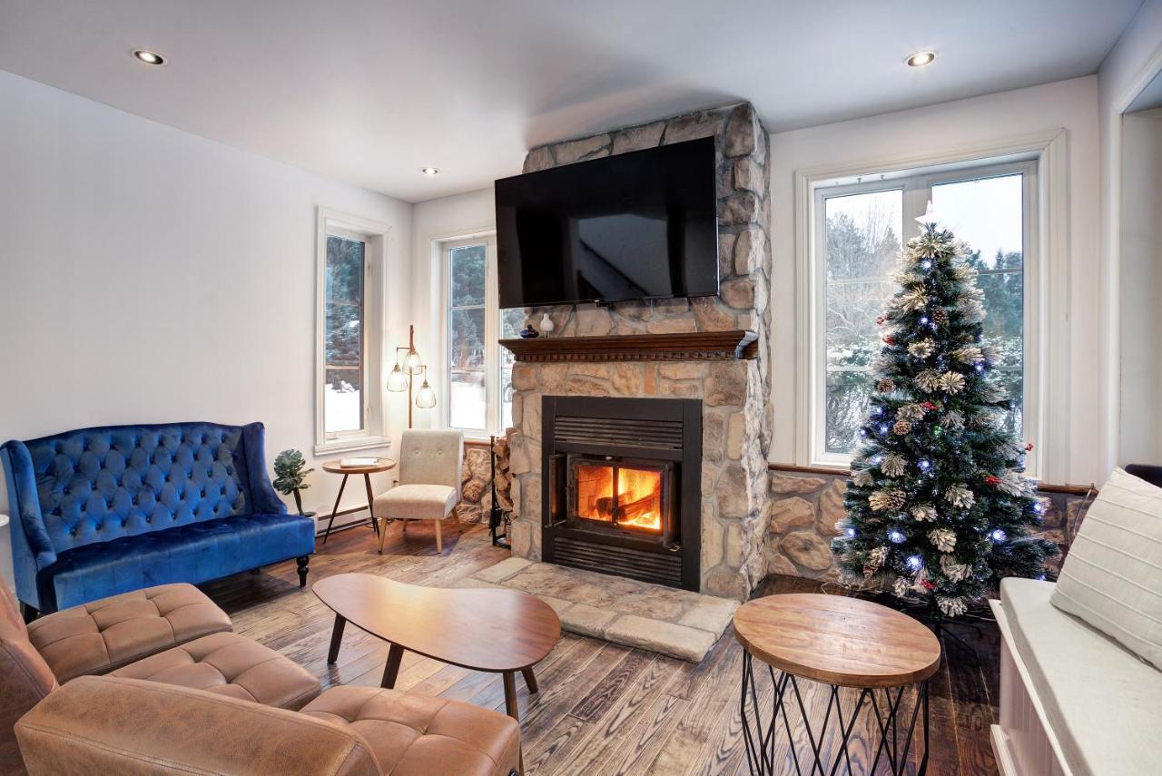 Le 900 Tremblant Cafe And Bistro Inn Mont-Tremblant
