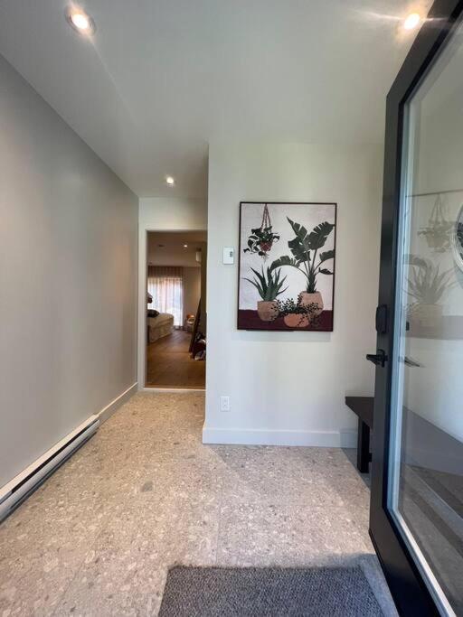 Jasmin Townhouse Moore,