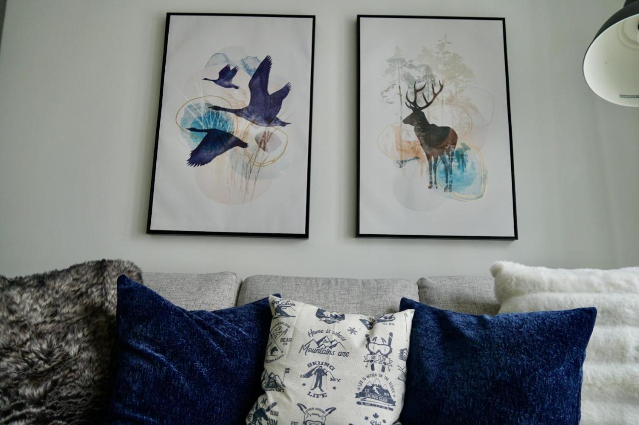 Le Retro Chic A Apartment *