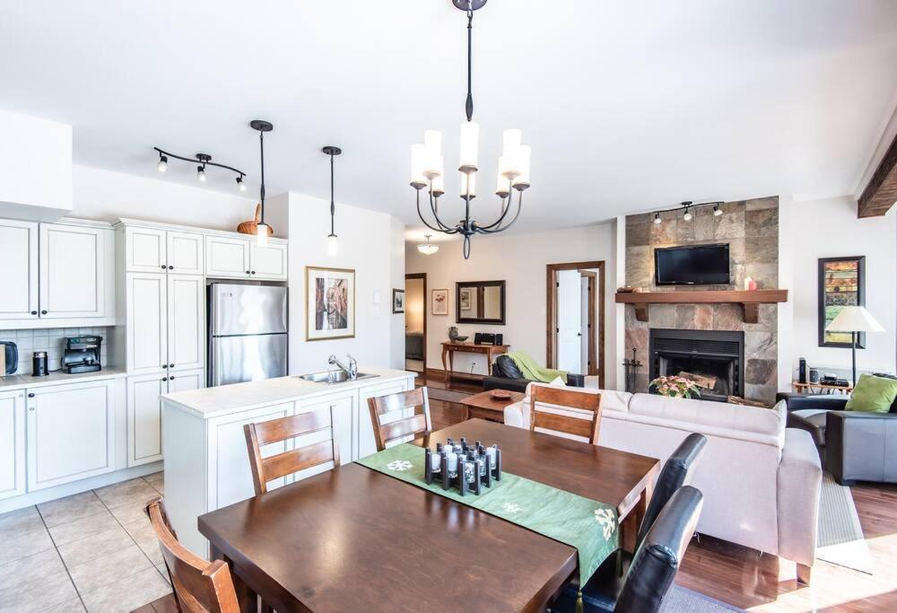 On Golf Near Bike Trail W/ 2 Bdrm 2 Bath Apartment