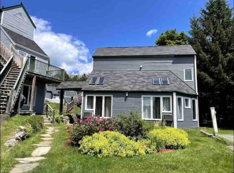 Apartment Tremblant Village Retreat!steps To Hill & Trails