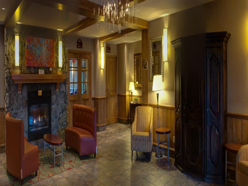 By Marriott Tremblant Manoir Labelle