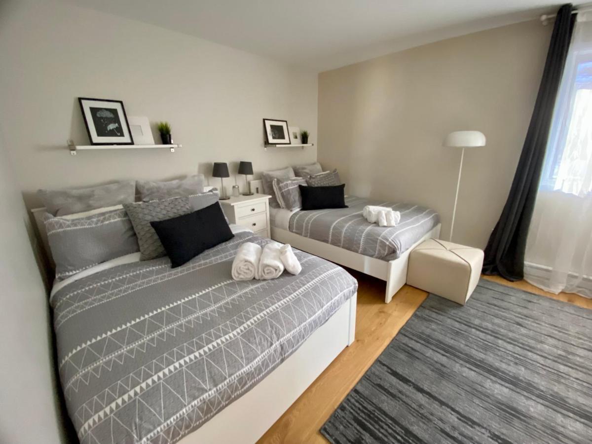 Mountain View Fully Renovated 6-8 People Apartment Mont-Tremblant