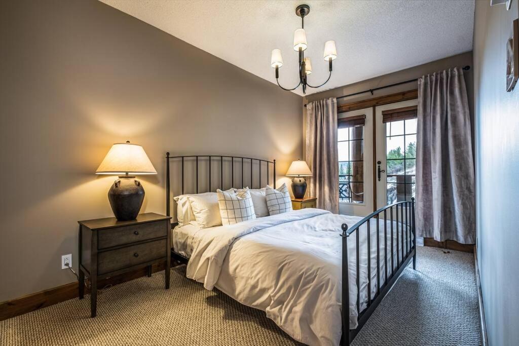 Tremblant Prestige - Equinoxe 170-8 Mont-Tremblant