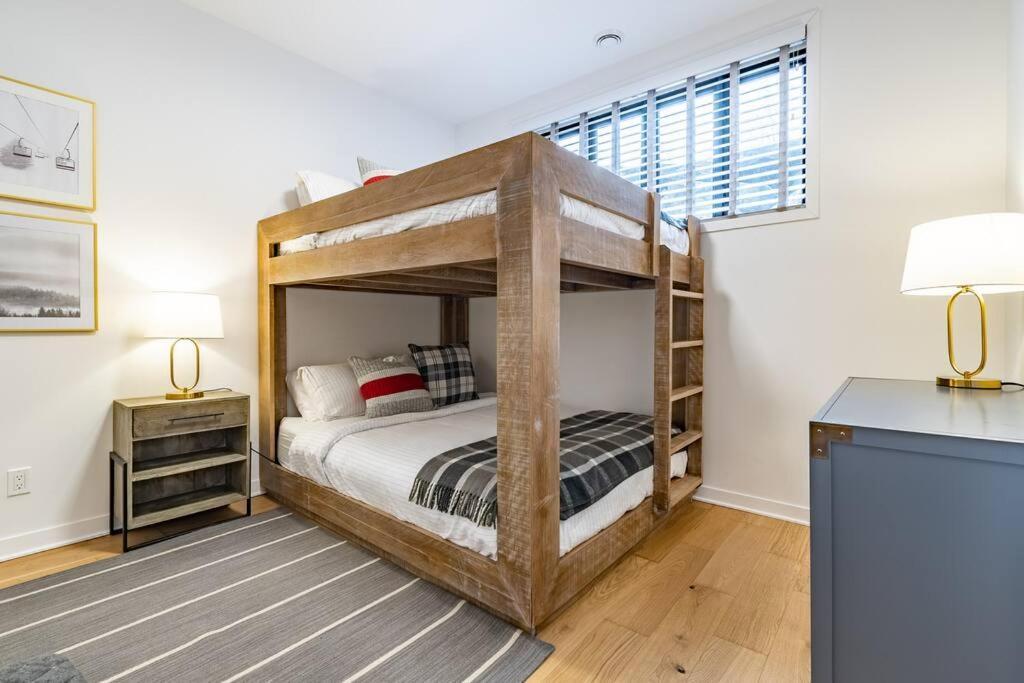 Tremblant Prestige - Les Eaux 215-6 Apartment