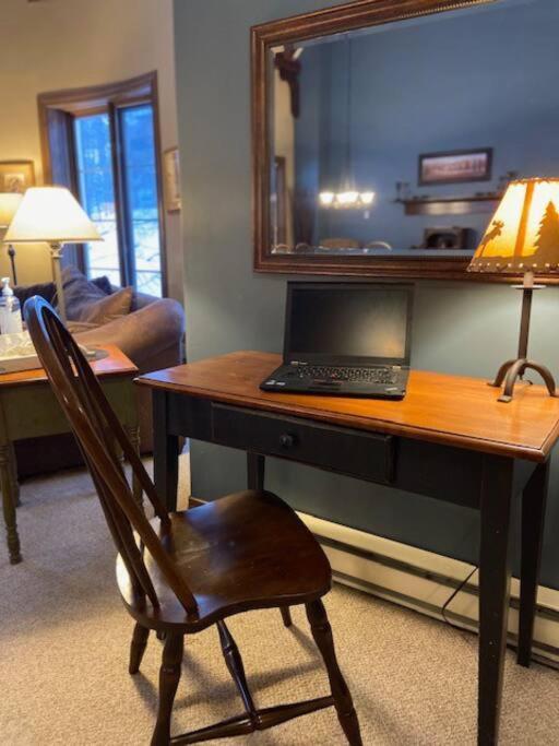 Tremblant Luxury Mountain Getaway Apartment *