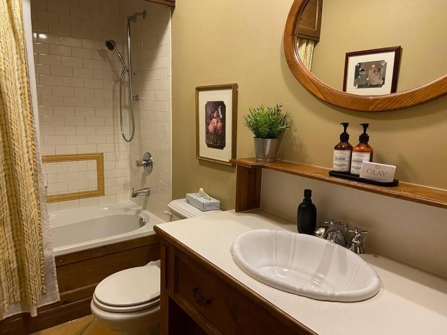 Apartment Tremblant Luxury Mountain Getaway *