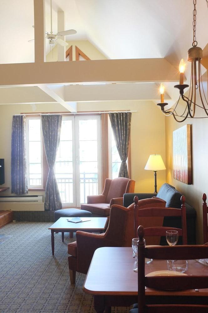 Place Saint Bernard Tremblant Hotel