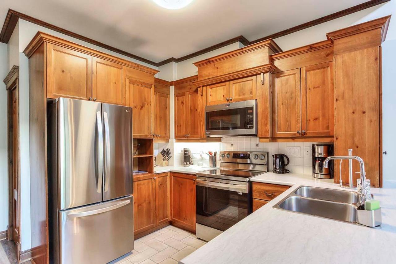 Apartment Sweet Getaway *