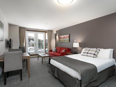 Tour Des Voyageurs Hotel