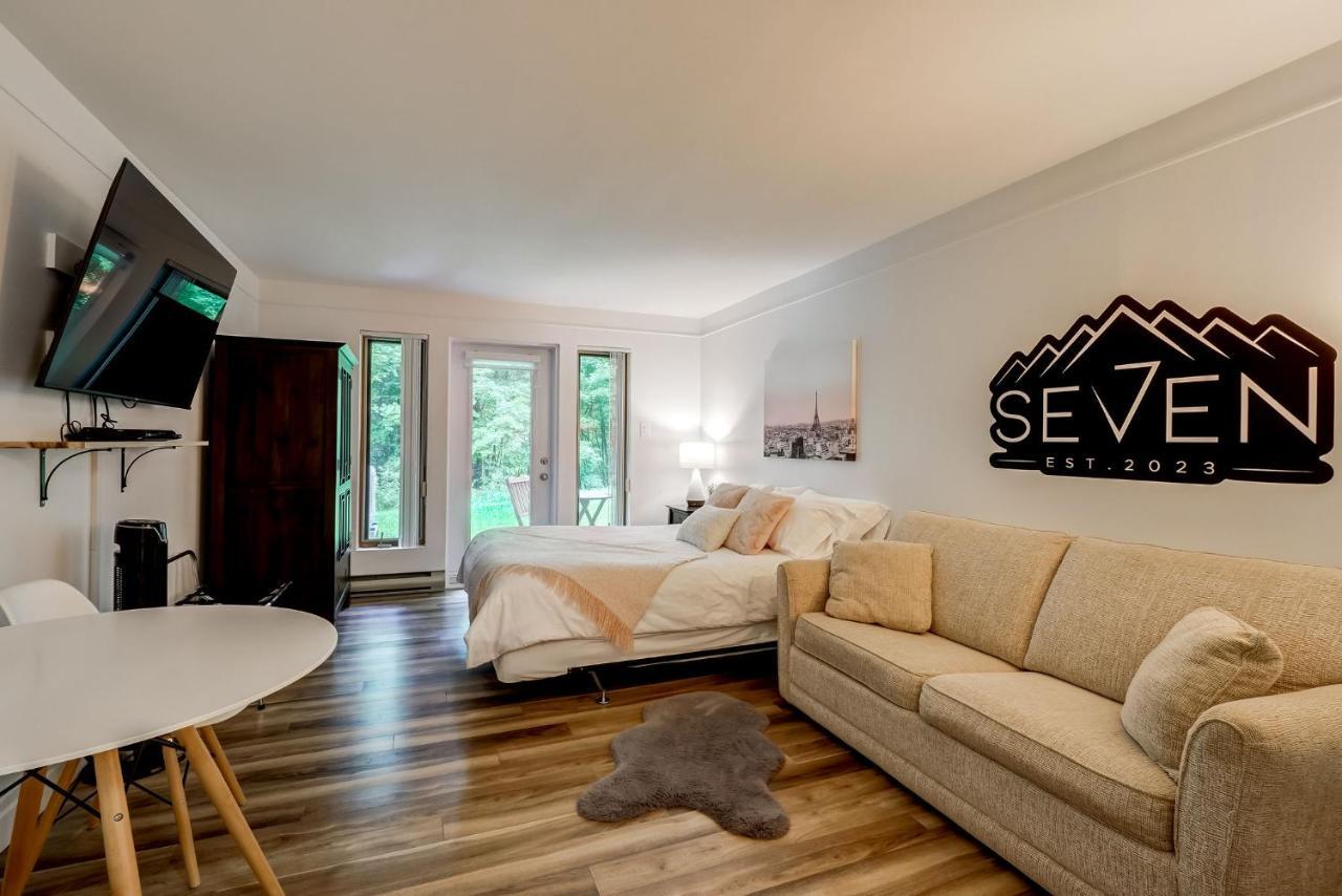 Le Seven Apartment