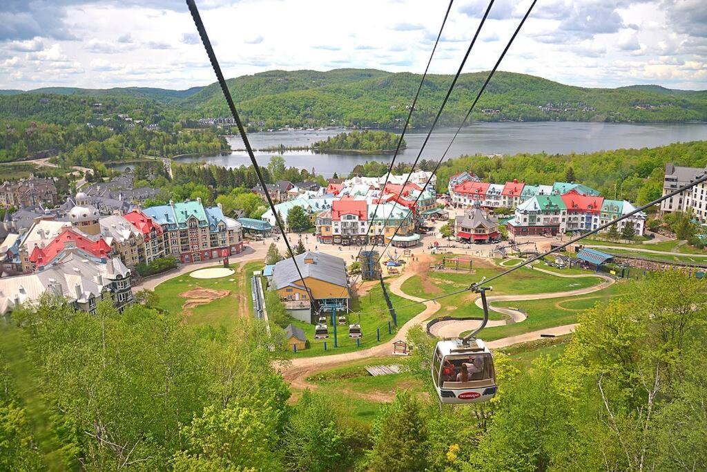 Cozy In The Tremblant Village * Mont-Tremblant