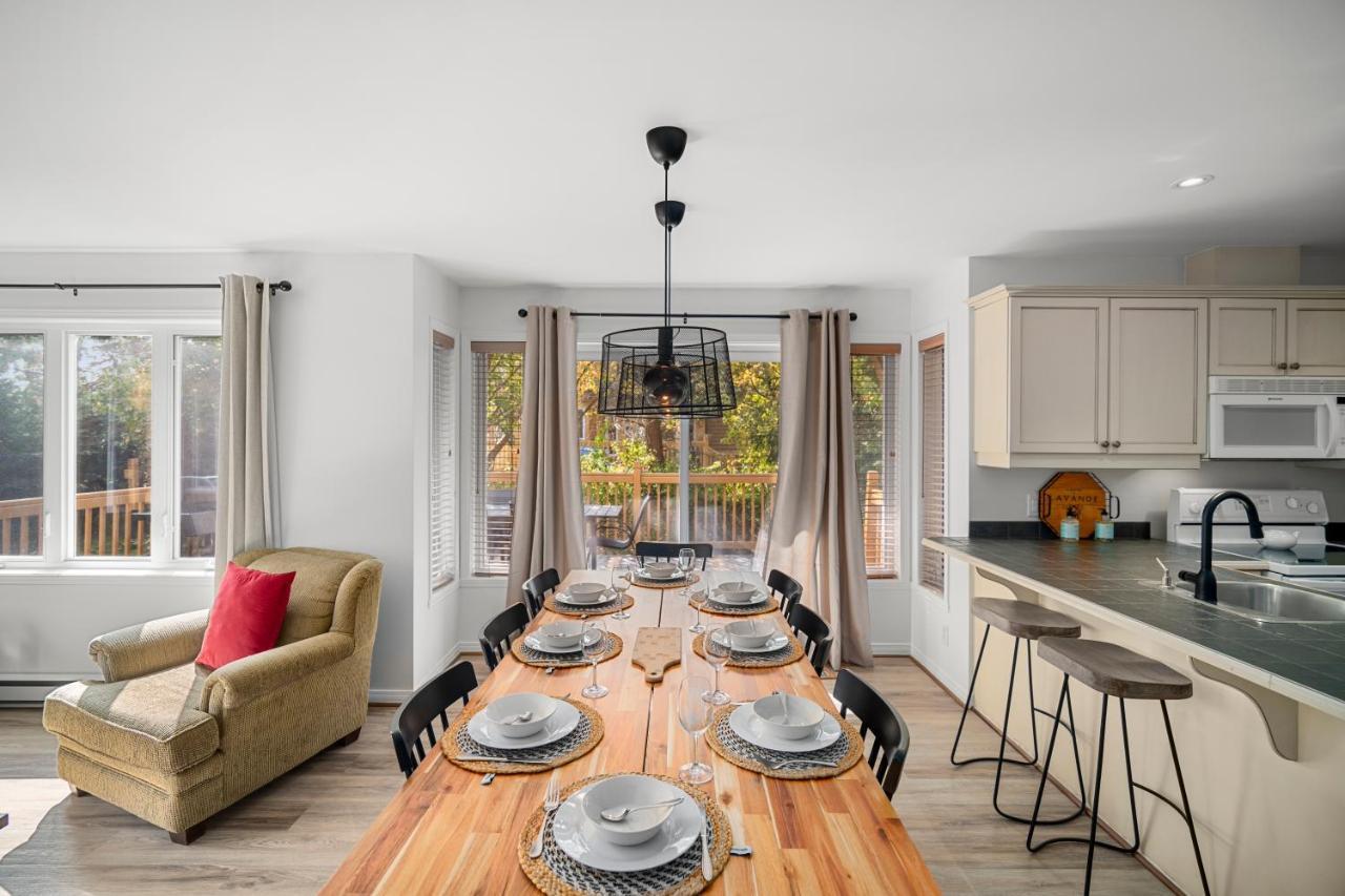 Townhouse On The Golf W Pool Access -aiglon 1666 Holiday home Mont-Tremblant