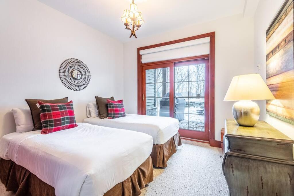 In/ski Out Luxury Tremblant Chalet
