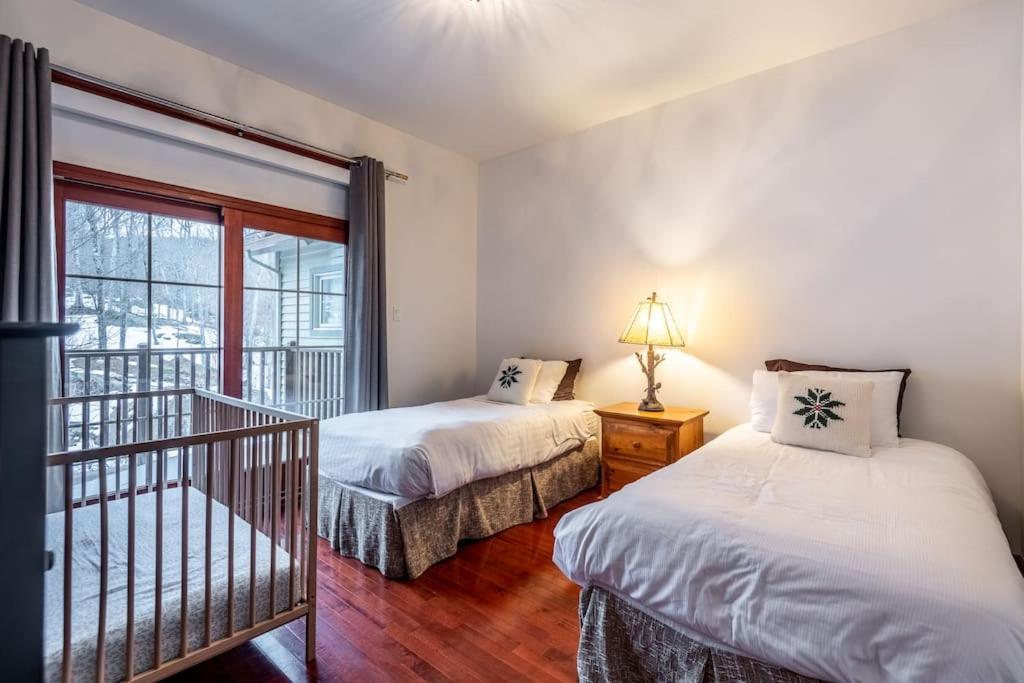 In/ski Out Luxury Tremblant Chalet *