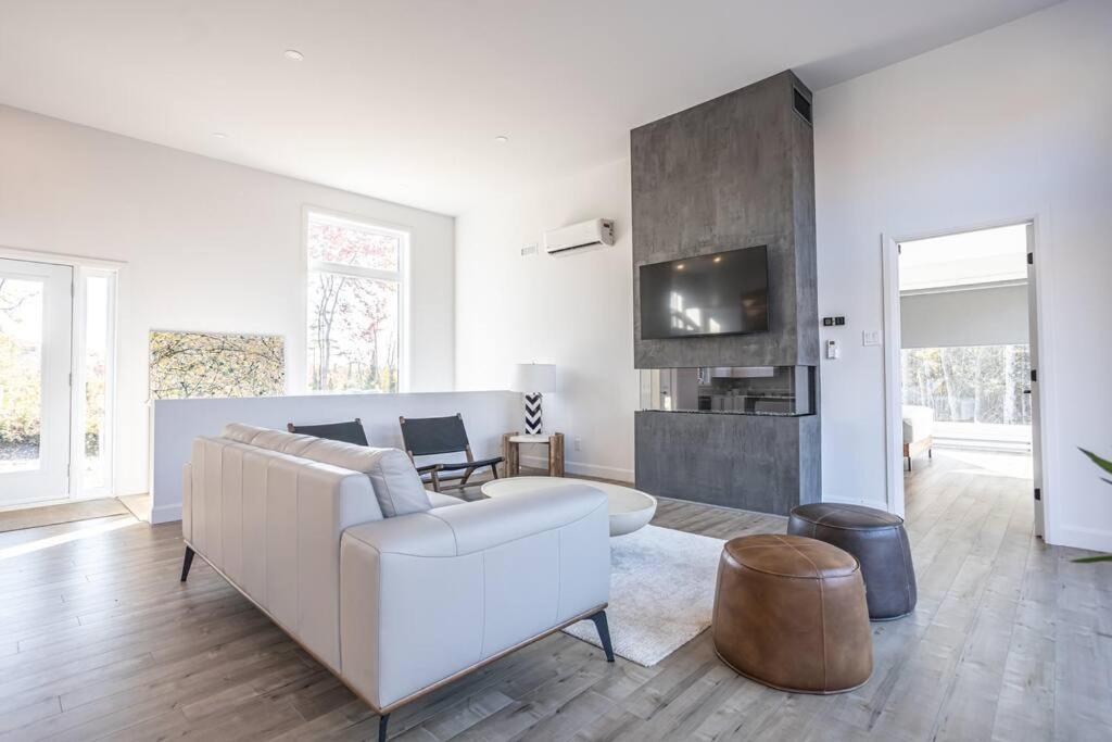 New Family For 12 People And Tremblant Chalet Mont-Tremblant