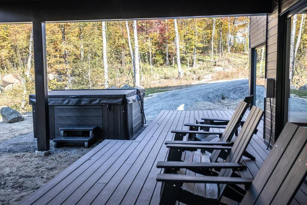 New Family For 12 People And Tremblant Chalet *