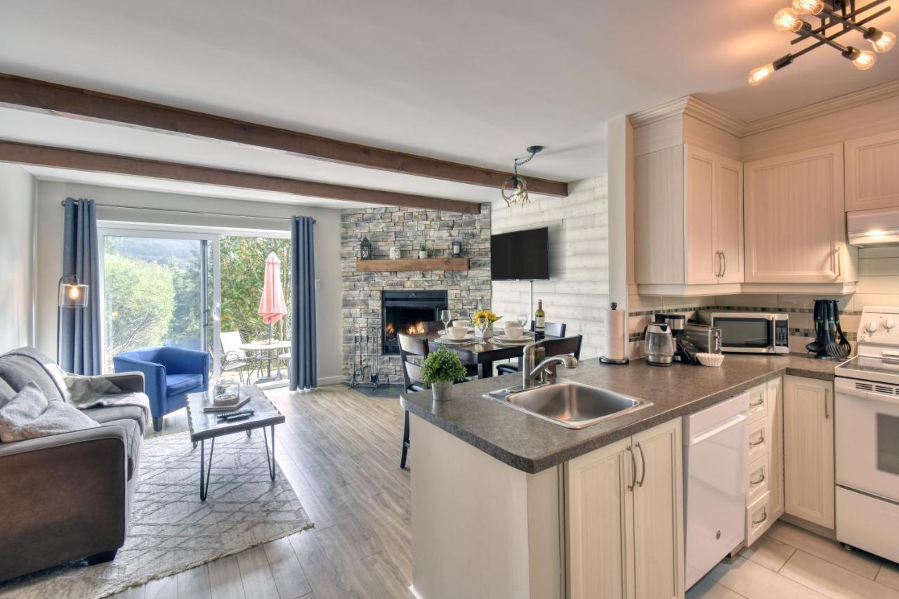 Elegant - View On Tremblant & Mountain Apartment *
