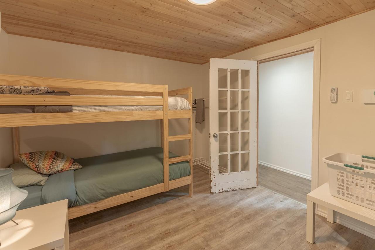 Chalet The Phoenix - Riverside With Mont-Tremblant