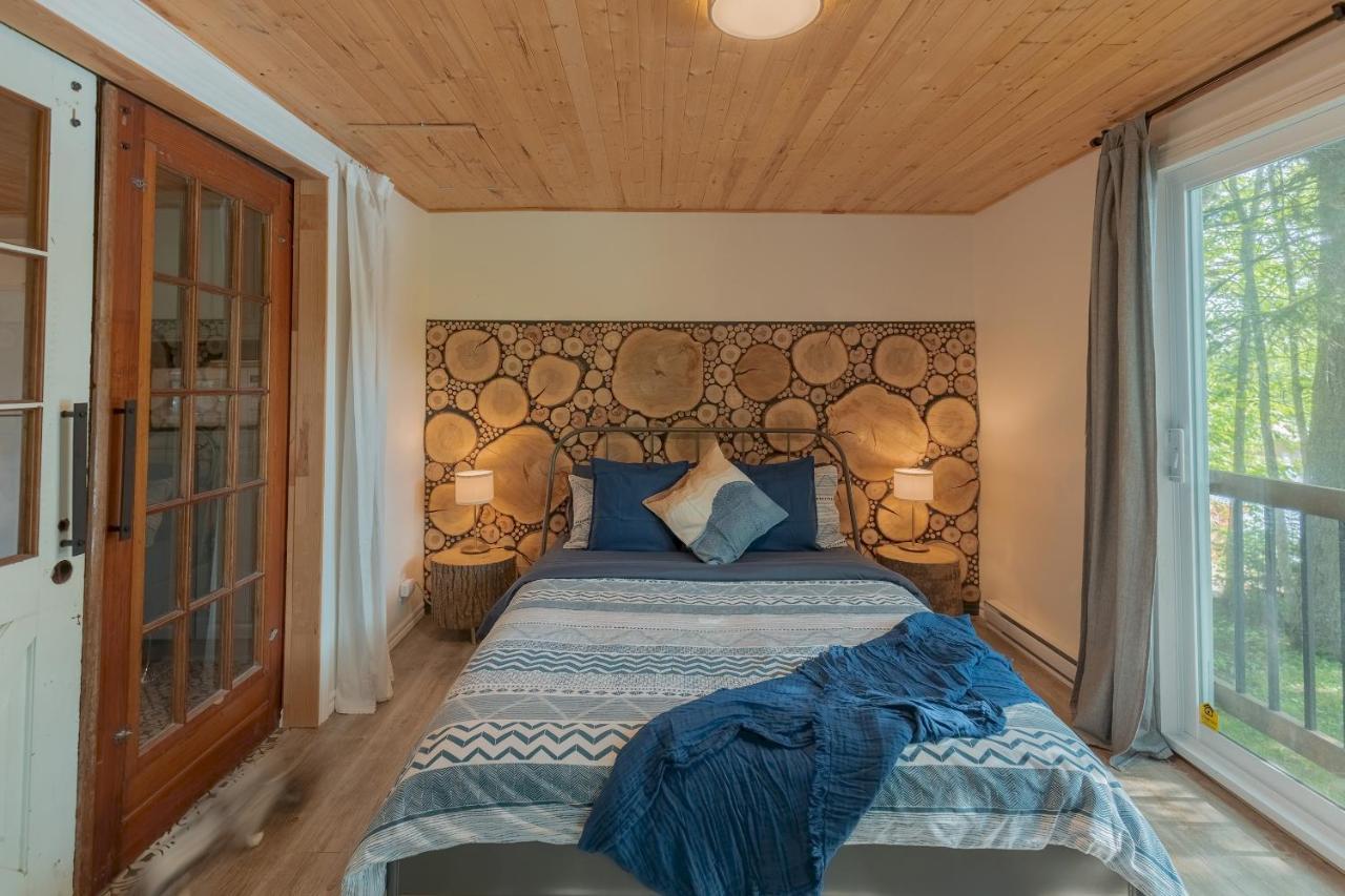 The Phoenix - Riverside With Chalet