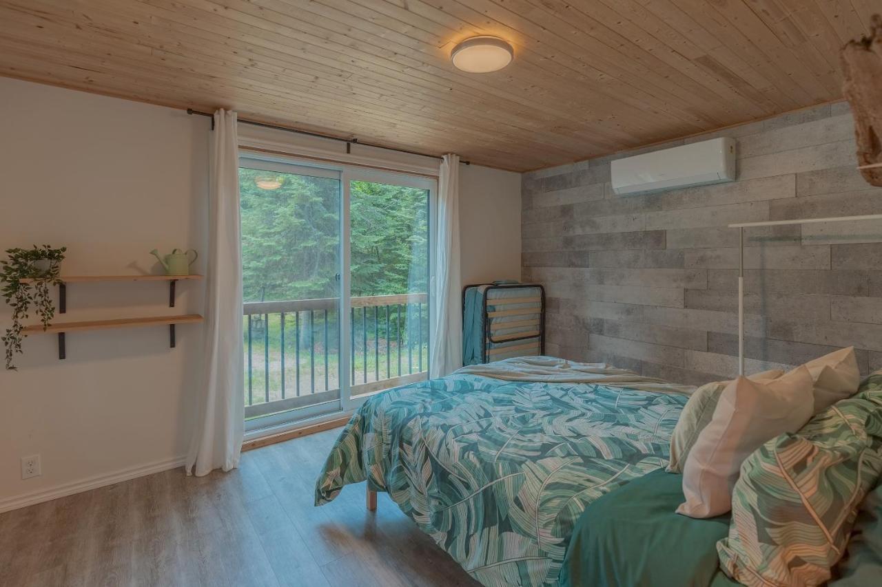 Chalet The Phoenix - Riverside With Mont-Tremblant