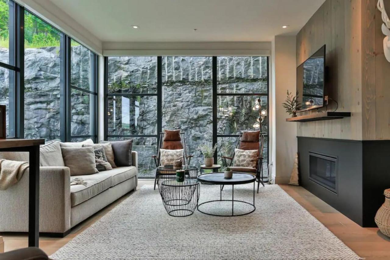 101 Horizon - 3 Bdrs Tremblant Ski In Out Plus Spa & Sauna Holiday home Mont-Tremblant
