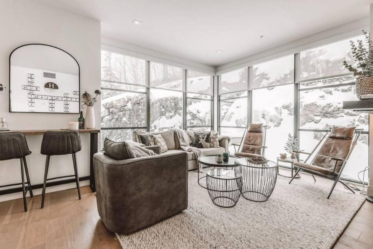 101 Horizon - 3 Bdrs Tremblant Ski In Out Plus Spa & Sauna * Mont-Tremblant