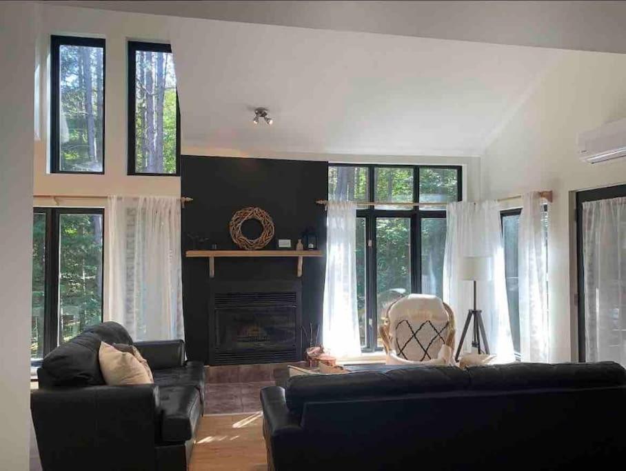Cozy Chalet In The Forest Holiday home *