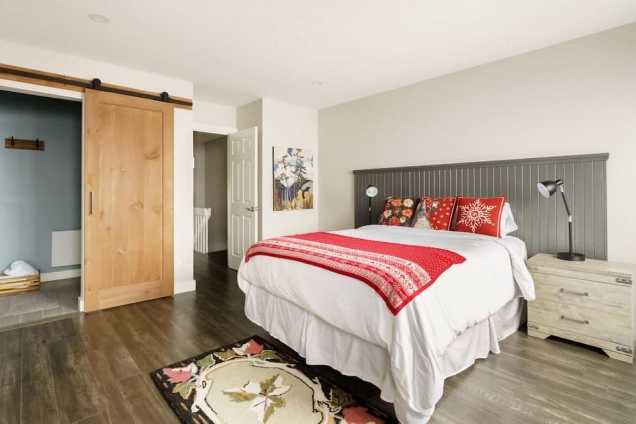 Holiday home Luxury With Rustic Minimalist Style *