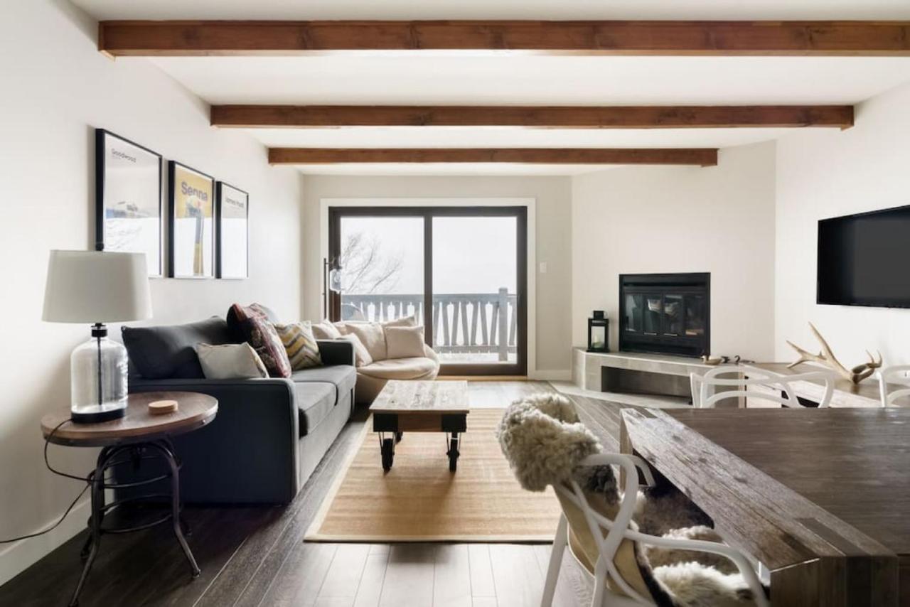 Luxury With Rustic Minimalist Style Holiday home Mont-Tremblant