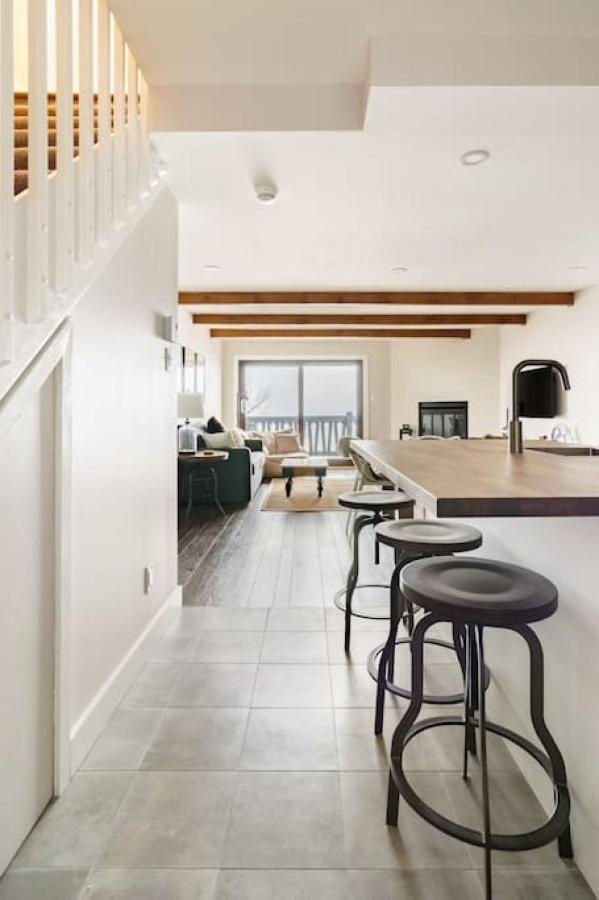 Holiday home Luxury With Rustic Minimalist Style *
