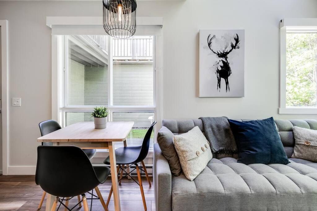 Le Petit B - In/ Out Chalet