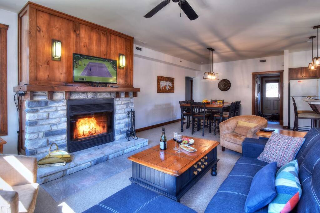 Chalet Tremblant-les-eaux C1 *