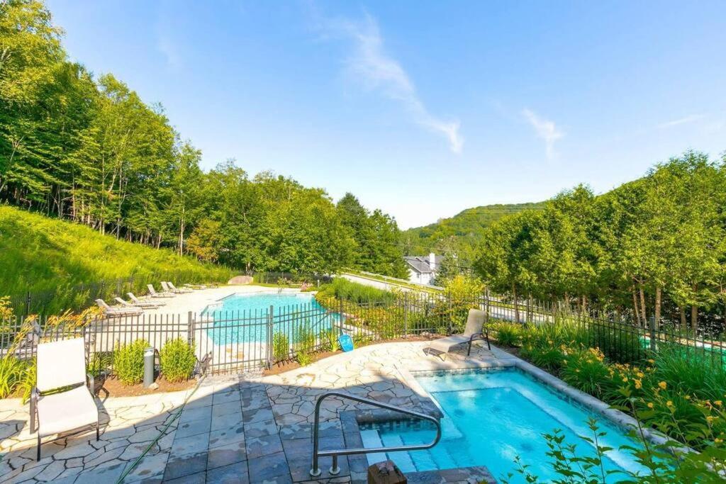 Laoe Tremblant - View