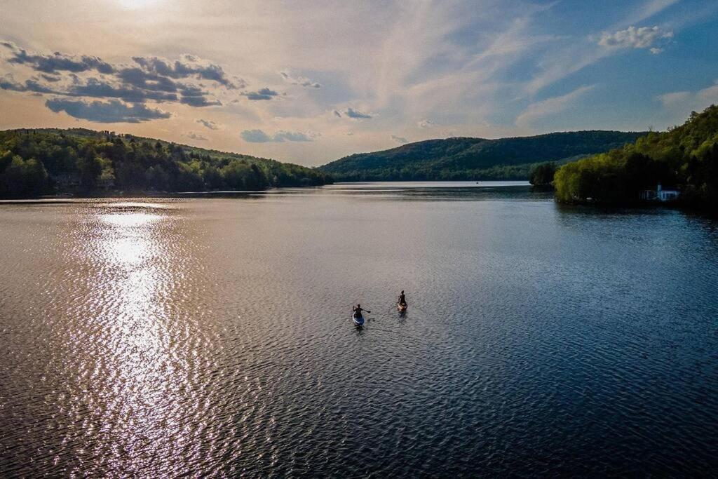 Laoe Tremblant - View Apartment