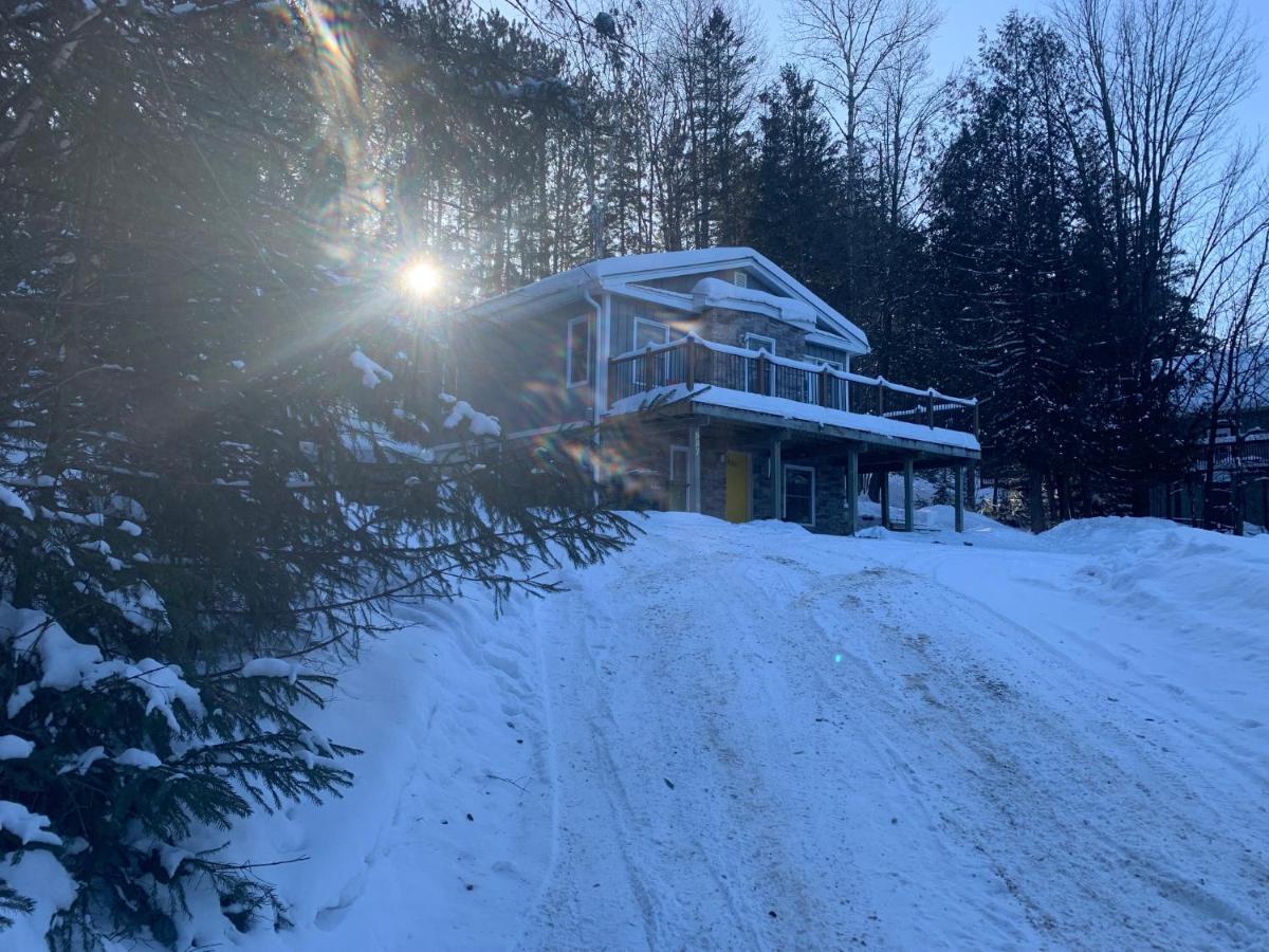 Emond - Petit Train Du Nord, Golf Et Mont-Tremblant