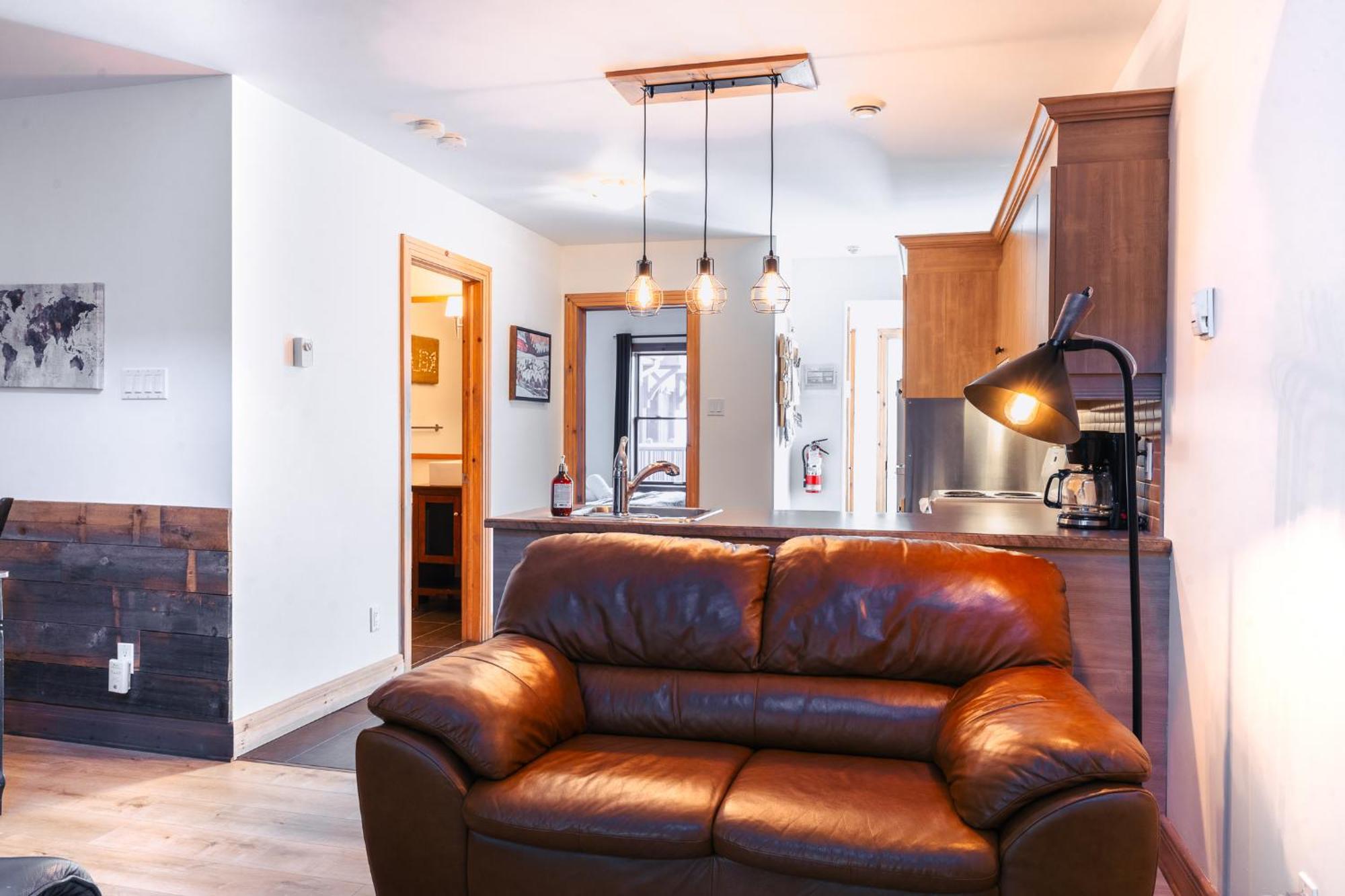 La Petite Saisonniere Apartment *
