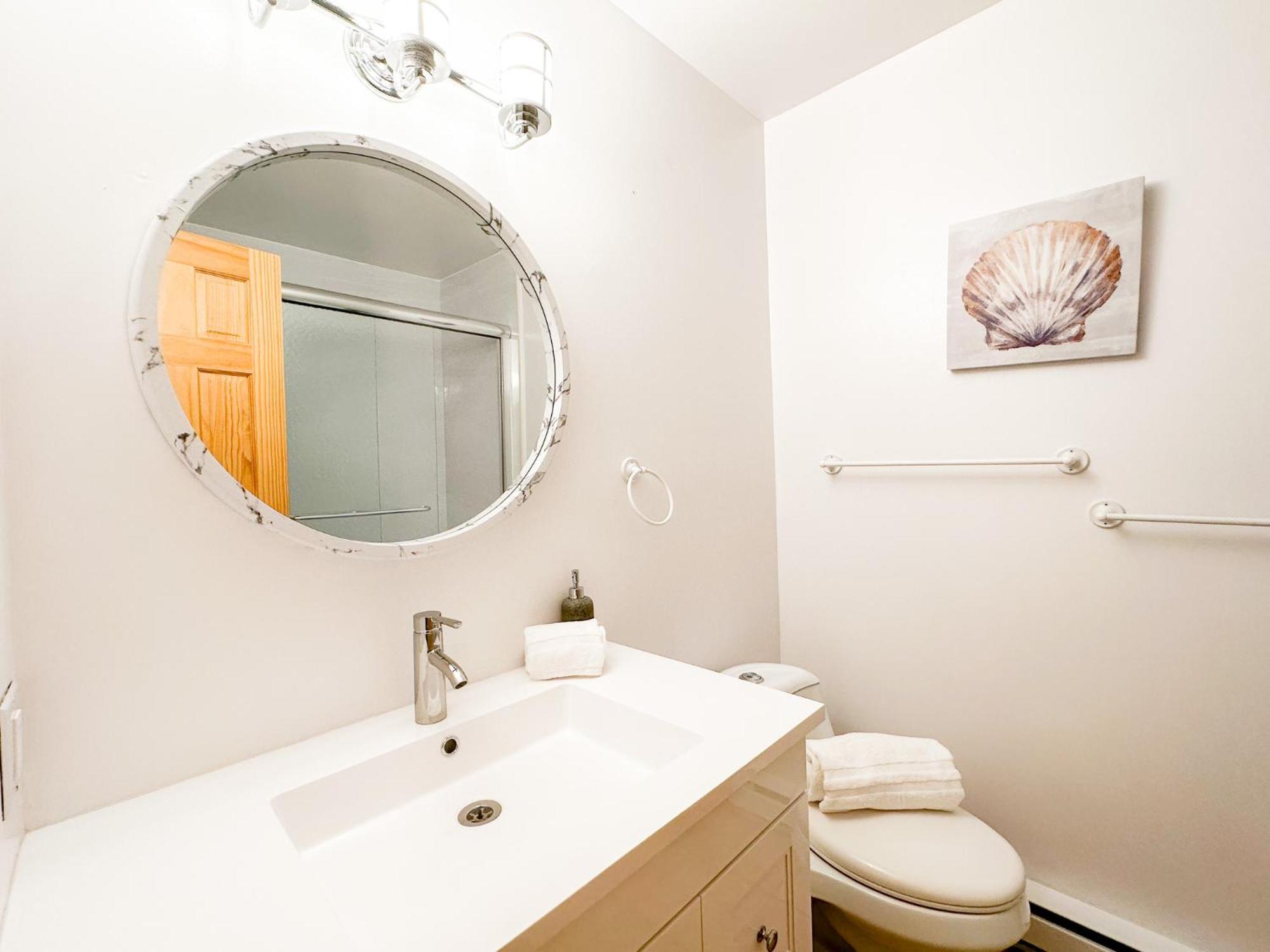 The Alpine Nest - 3 Beds - 4 Guests - Free Parking - Pool Apartment Mont-Tremblant