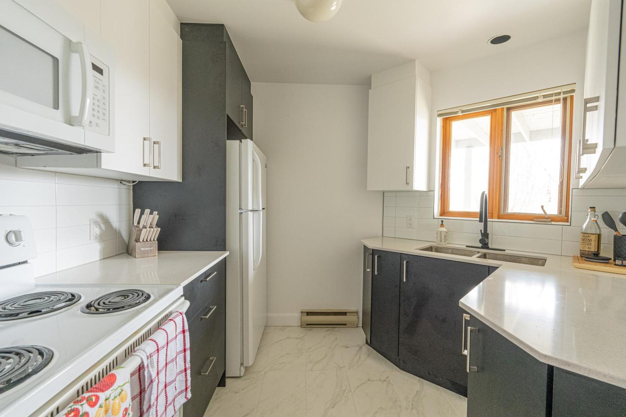 Big Sunshine Apartment