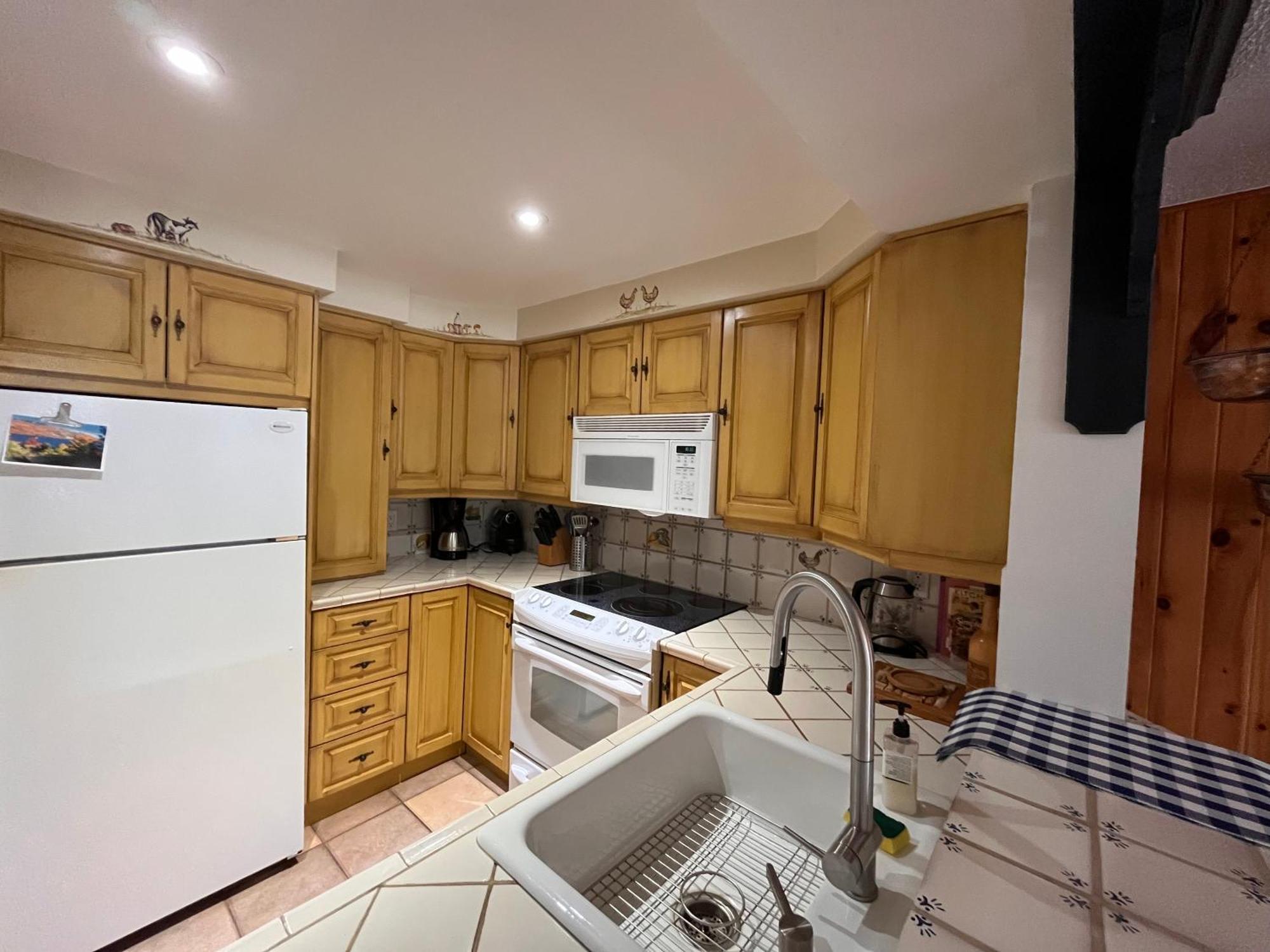 Apartment Cozy 2 Bedrooms With Stunning Tremblant Mountain And Lakeview Mont-Tremblant