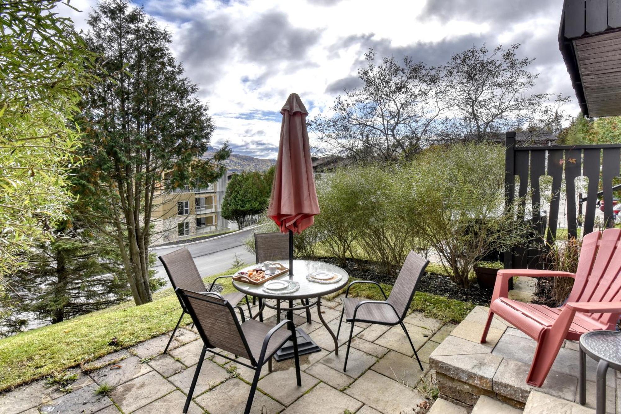 Elegant - View On Tremblant & Mountain Mont-Tremblant