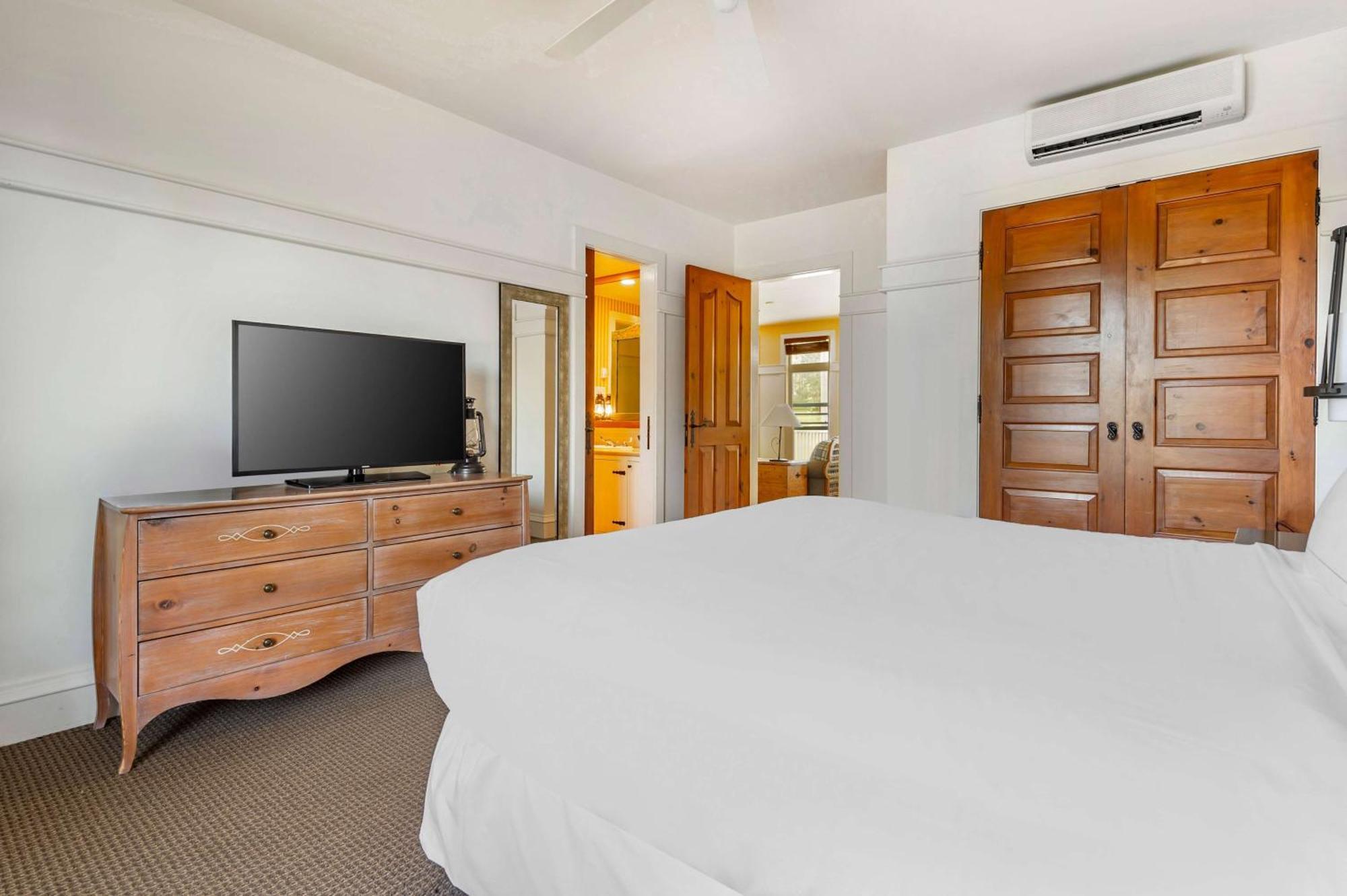 Resort Hilton Grand Vacations Club Tremblant Canada 3*