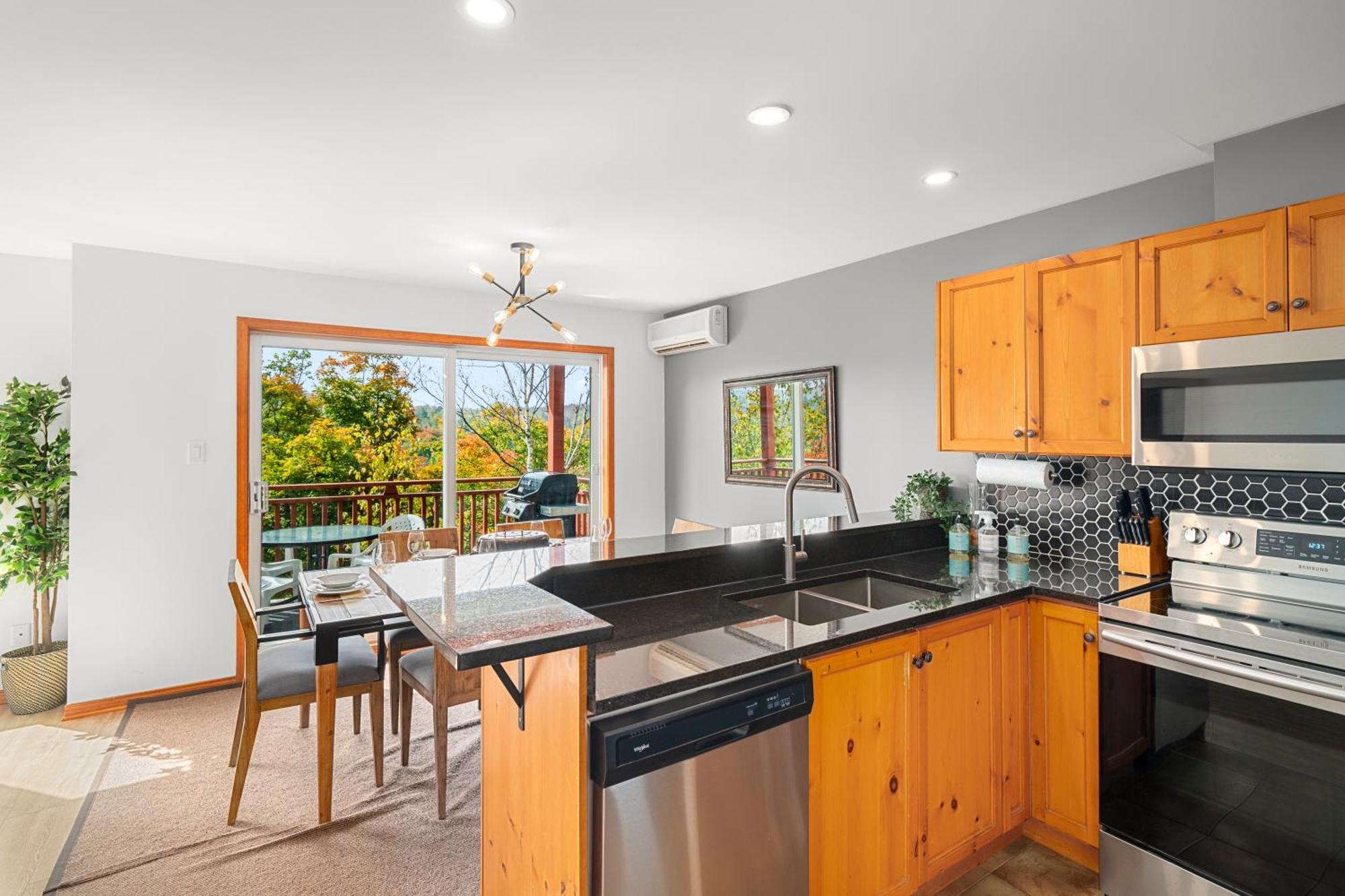 Hauts-bois Inout 2brs Wpool Access 197-4 Mont-Tremblant
