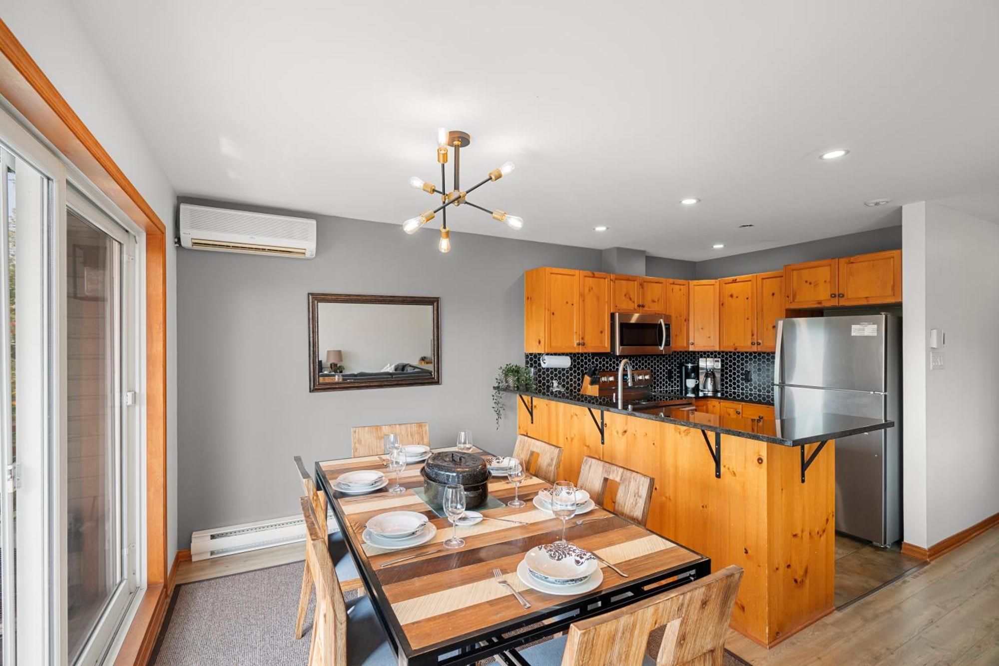 Hauts-bois Inout 2brs Wpool Access 197-4 * Mont-Tremblant