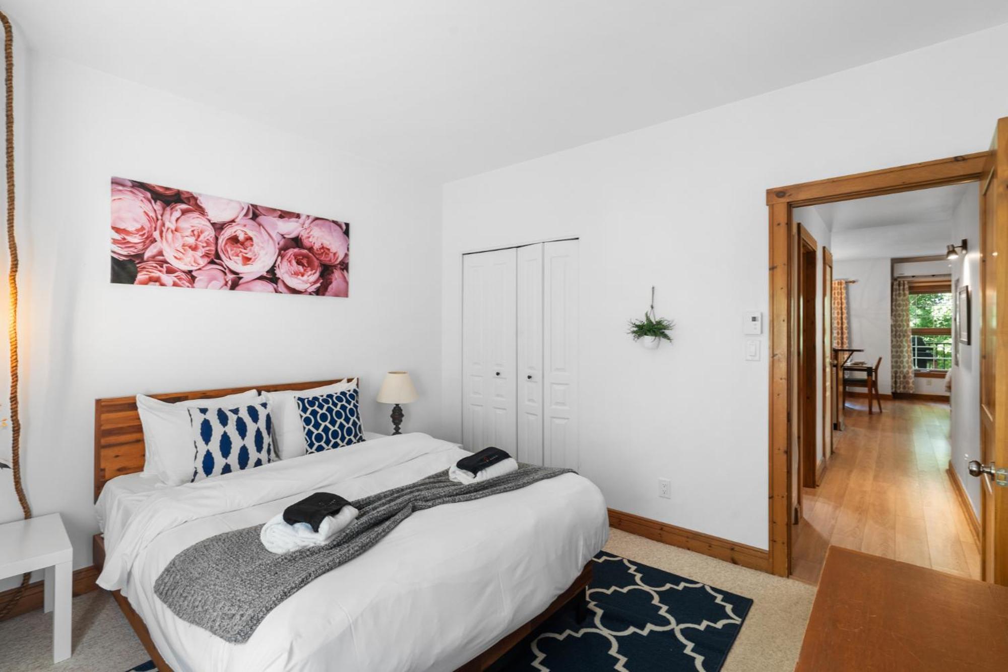 Les Falaises Tremblant - Inout W2bdrs Holiday home *