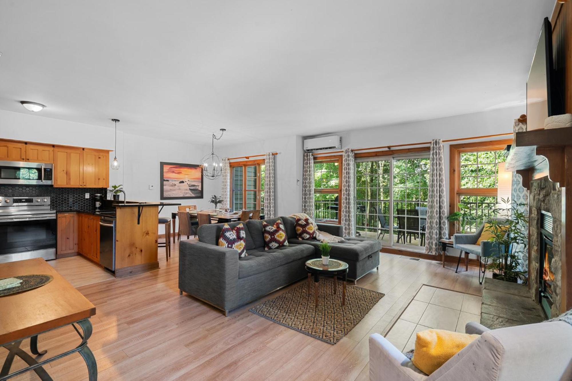 Les Falaises Tremblant - Inout W2bdrs Holiday home Mont-Tremblant