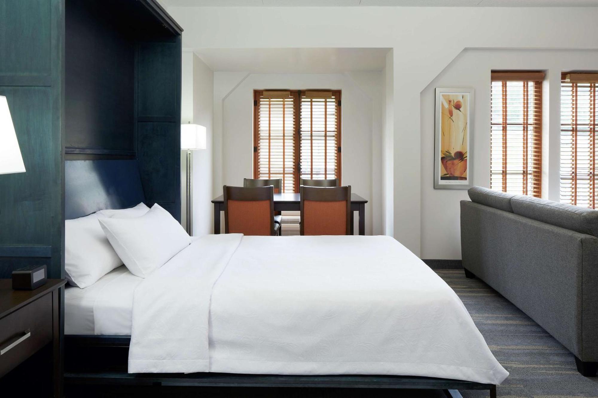Homewood By Hilton Mont-Tremblant