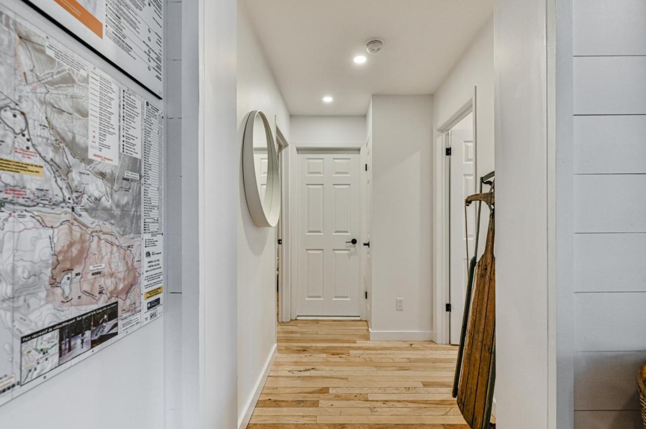 414 Du - Spacious 2 Bdr With & Mountain Views Holiday home Mont-Tremblant